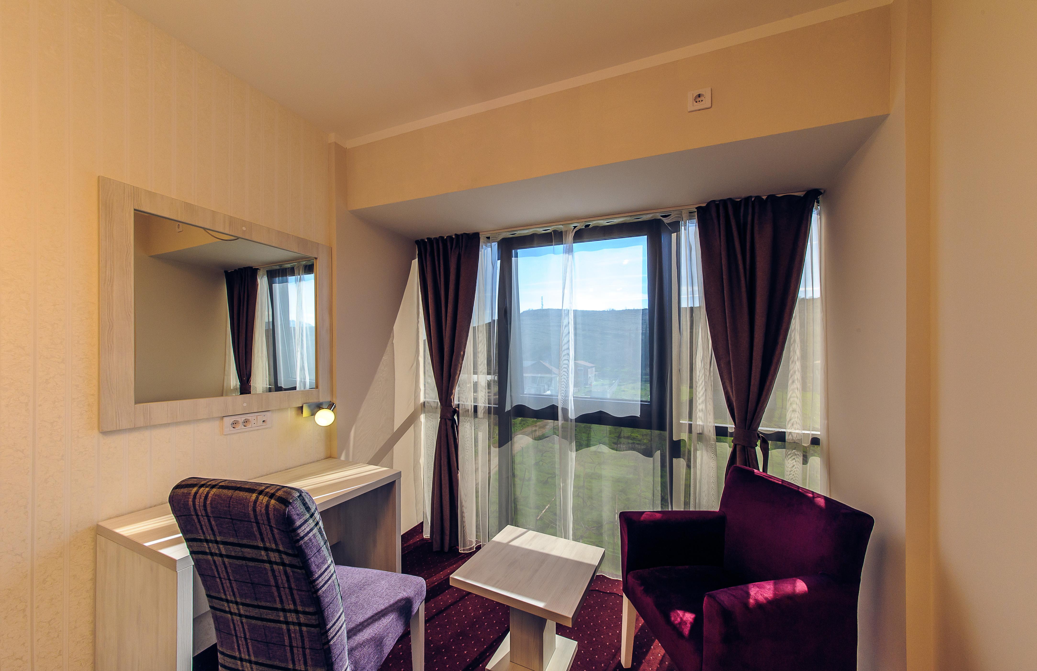 Philia Hotel Подгориця Екстер'єр фото