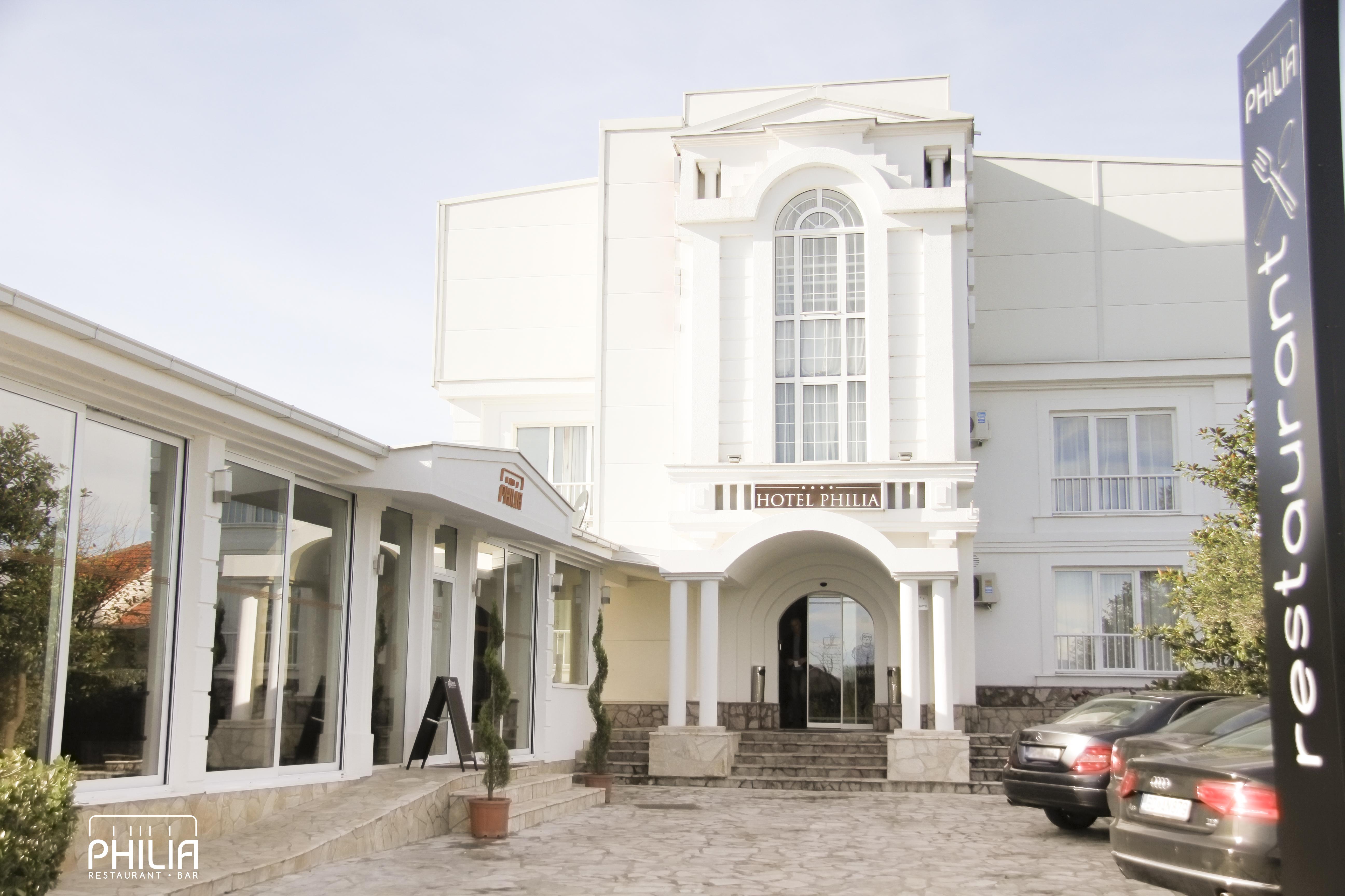Philia Hotel Подгориця Екстер'єр фото