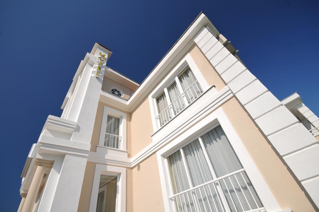 Philia Hotel Подгориця Екстер'єр фото